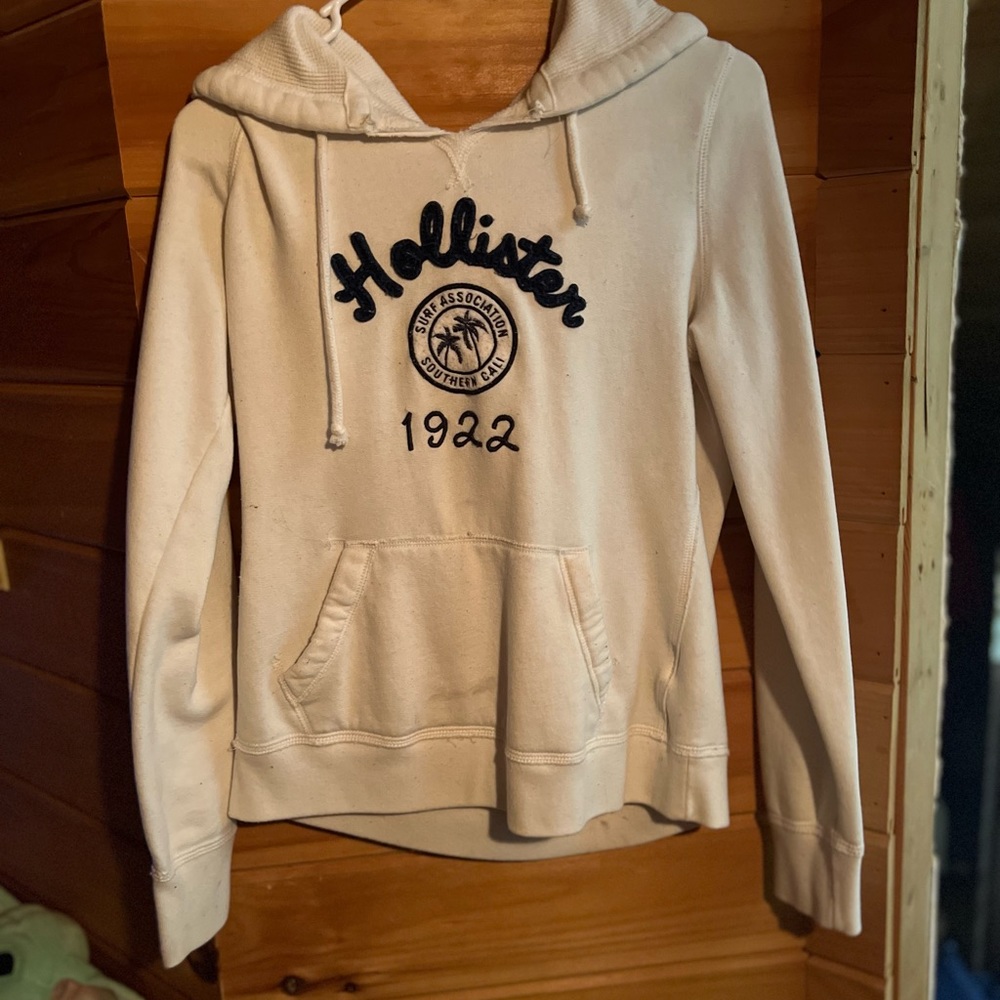 Hollister lot